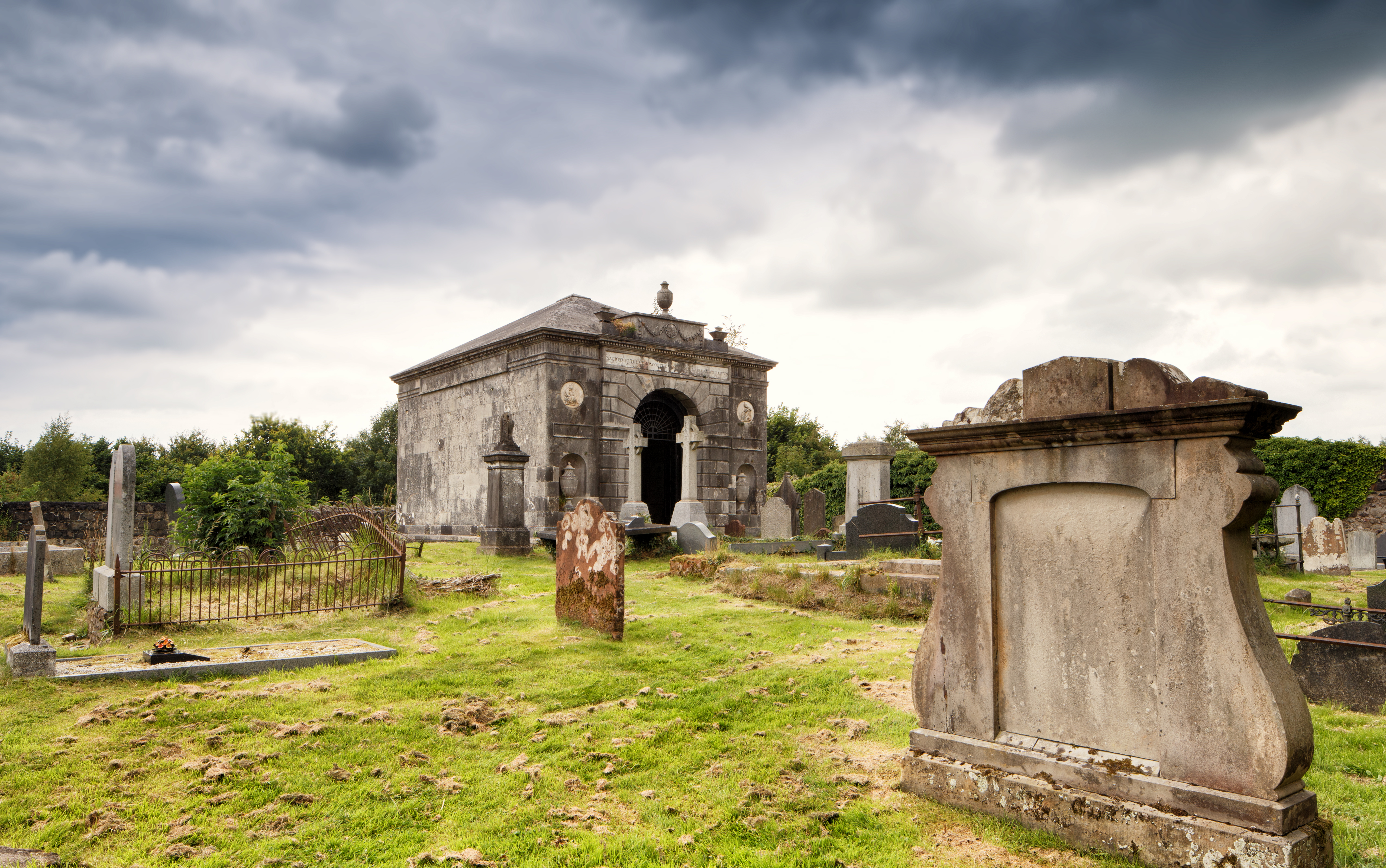 Templetown Mausoleum Monumental Tomb